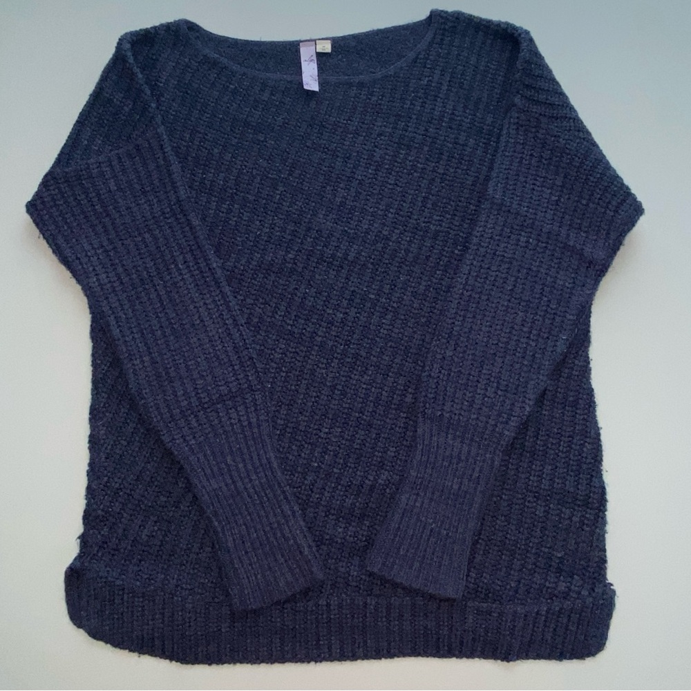 Francesca's Collections Deep Blue Crew Neck Sweater - Picture 1 of 8